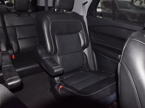 Certified 2023 Ford Explorer Limited image 23