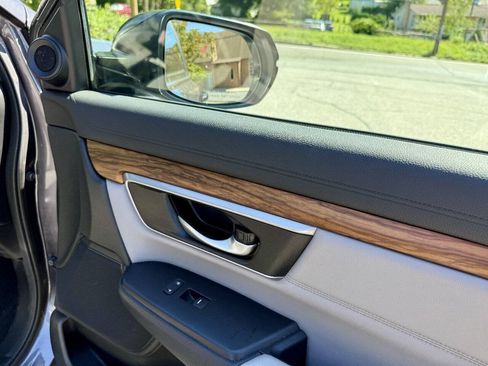 Used 2017 Honda CR-V EX-L image 26