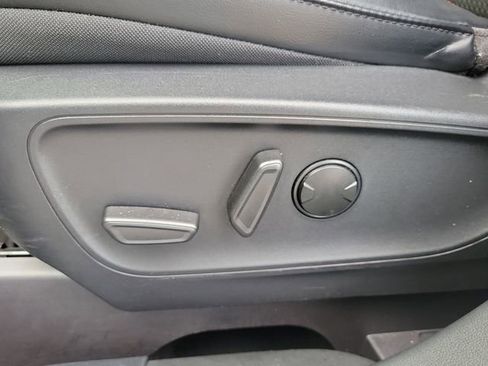 Used 2024 Ford Escape ST-Line w/ Tech Pack #1 AWD/4WD image 12