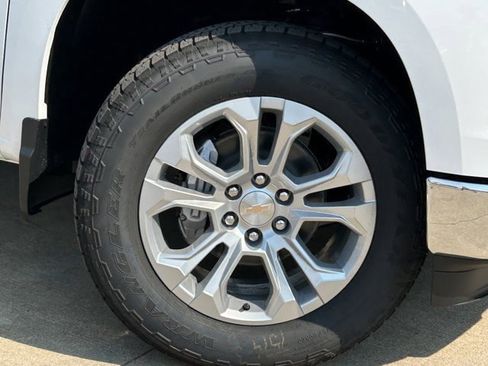 New 2026 Chevrolet Silverado 1500 LTZ image 3