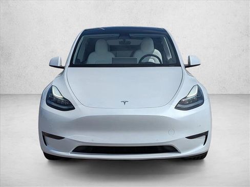 Used 2020 Tesla Model Y Long Range AWD/4WD image 2