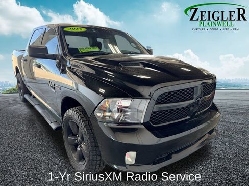 Used 2019 RAM 1500 Express w/ Wheel & Sound Group AWD/4WD image 8