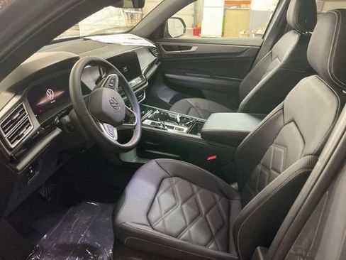 New 2026 Volkswagen Atlas Cross Sport SE AWD/4WD image 14