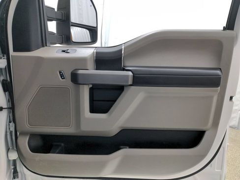 Used 2019 Ford F350 XLT w/ XLT Value Package AWD/4WD image 28