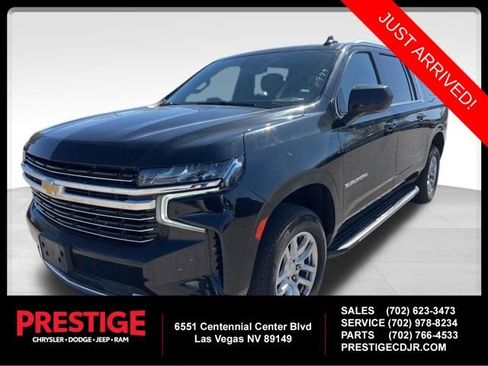 Used 2024 Chevrolet Suburban LT image 1