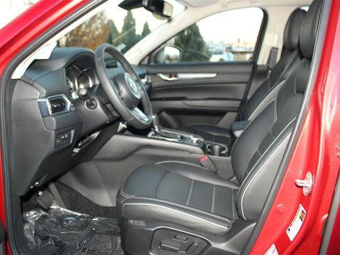 Used 2025 MAZDA CX-5 AWD 2.5 S w/ Preferred Package image 11