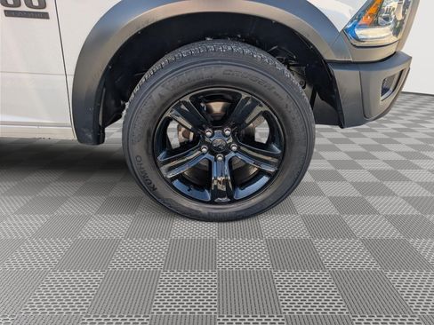 Used 2024 RAM 1500 Warlock RWD image 10