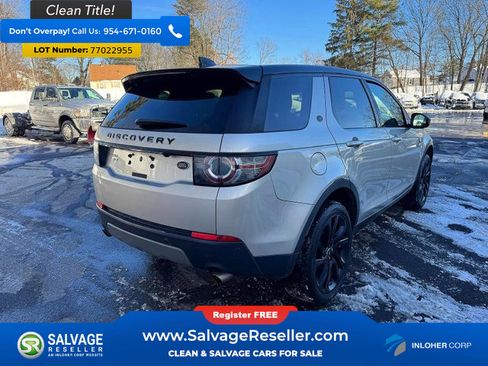 Used 2017 Land Rover Discovery Sport HSE image 4