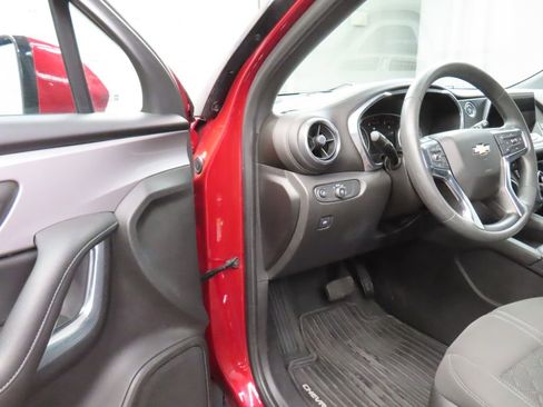 Used 2021 Chevrolet Blazer LT w/ LPO, Black Accent Package image 41