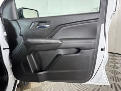 Used 2023 Chevrolet Colorado LT w/ LT Convenience Package II AWD/4WD image 28