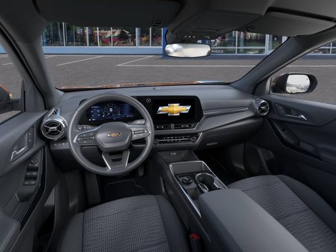 New 2027 Chevrolet Equinox LT AWD/4WD image 15