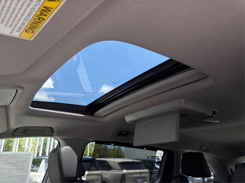 Used 2024 Honda Odyssey Touring image 31