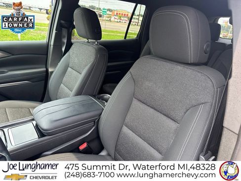 Used 2024 Chevrolet Traverse LT AWD/4WD image 13