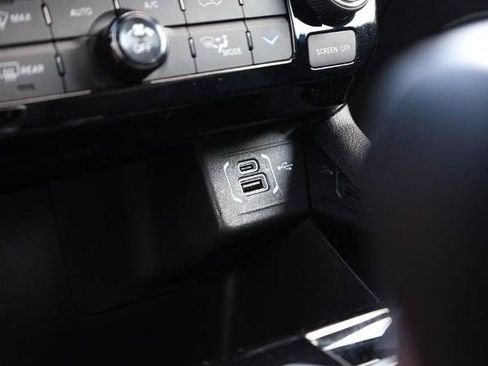 Used 2025 Jeep Compass Trailhawk AWD/4WD image 14