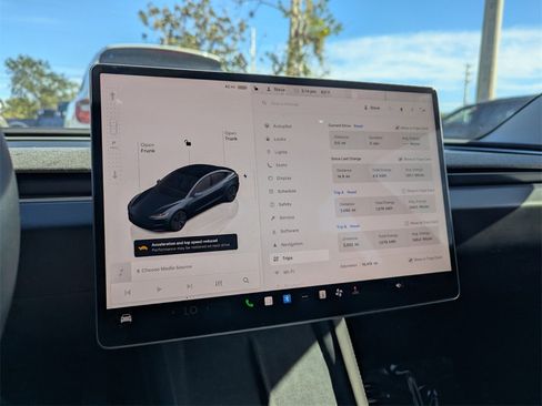 Used 2024 Tesla Model 3 Long Range image 28