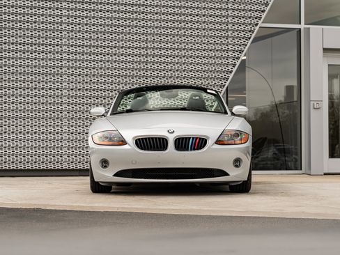 Used 2003 BMW Z4 2.5i RWD image 32