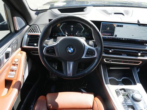 Used 2024 BMW X7 xDrive40i w/ Executive Package AWD/4WD image 25