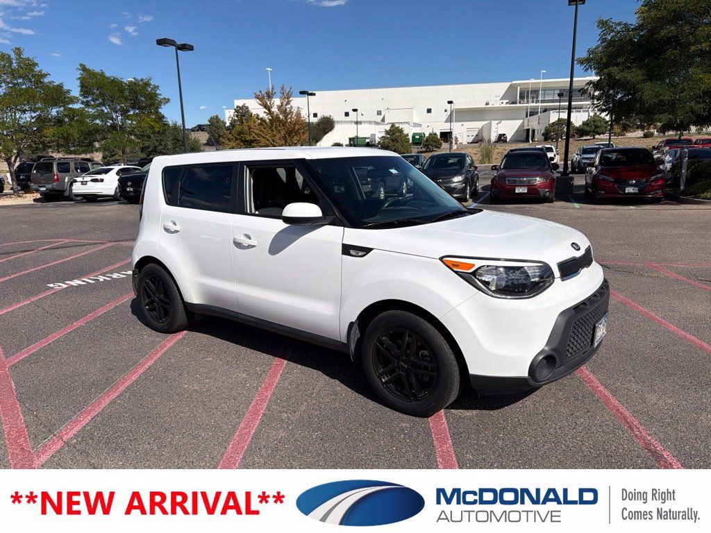 Used 2014 Kia Soul FWD image 2