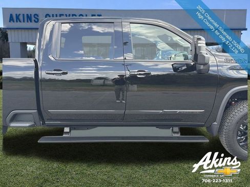 Certified 2025 Chevrolet Silverado 2500 High Country w/ Midnight Edition AWD/4WD image 22