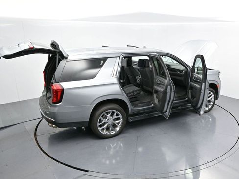 Used 2024 GMC Yukon Denali w/ Denali Reserve Package image 49