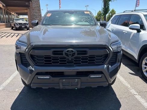 Used 2024 Toyota Tacoma TRD Off-Road w/ TRD Off Road Premium Package AWD/4WD image 23