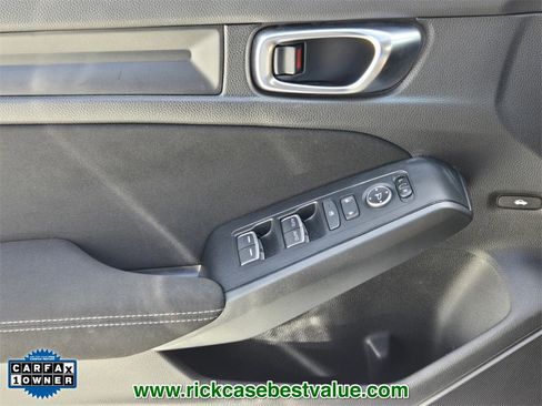 Used 2023 Honda Civic Sport image 32