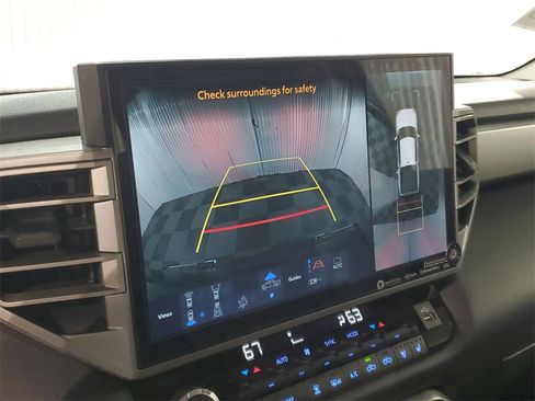 Used 2022 Toyota Tundra Limited image 28