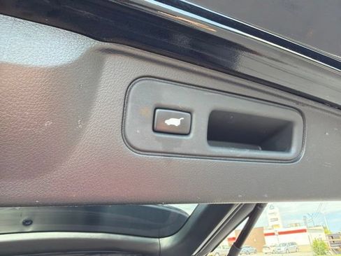 Used 2023 Honda Passport EX-L image 32
