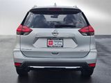 Used 2018 Nissan Rogue SL image 4
