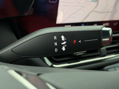 New 2026 Chevrolet Equinox EV RS image 19