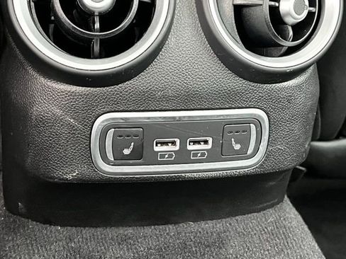 Used 2022 Alfa Romeo Giulia Veloce image 18