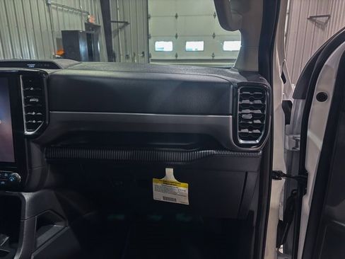 Used 2024 Ford Ranger XLT w/ Trailer Tow Package image 27