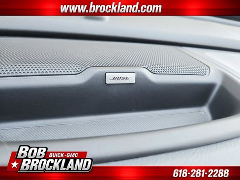 Used 2019 Chevrolet Colorado Z71 w/ Z71 Midnight Edition AWD/4WD image 32