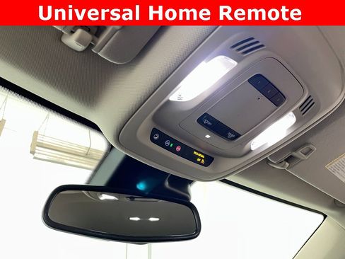 Used 2021 Buick Envision Essence w/ Technology Package I image 32