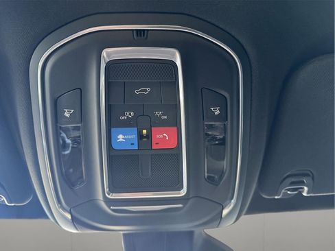 New 2026 Jeep Grand Wagoneer L Limited AWD/4WD image 30