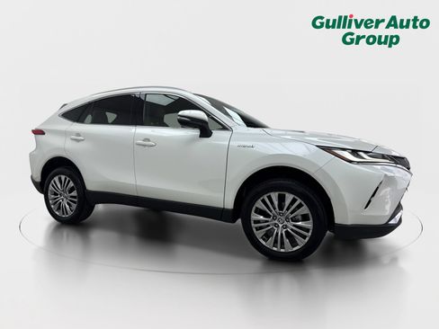 Used 2021 Toyota Venza XLE AWD/4WD image 12