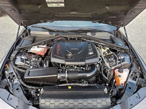 Used 2023 Alfa Romeo Giulia Ti image 31