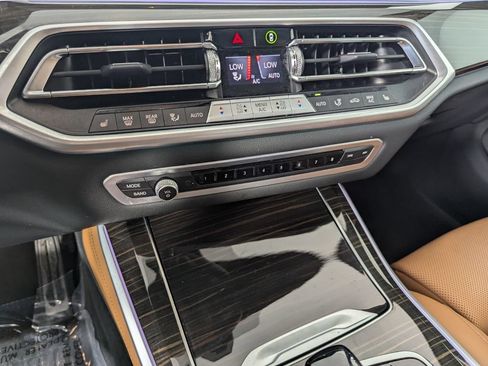 Used 2023 BMW X5 sDrive40i w/ M Sport Package RWD image 20