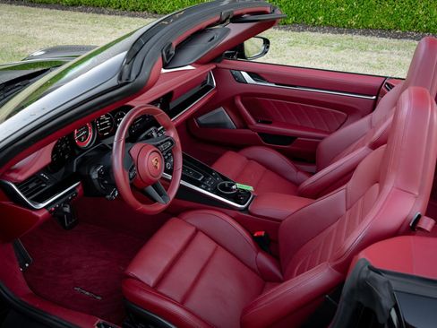Used 2024 Porsche 911 Turbo S AWD/4WD image 41