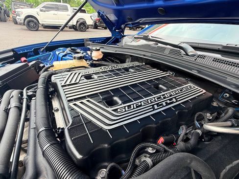 Used 2018 Chevrolet Camaro ZL1 RWD image 41