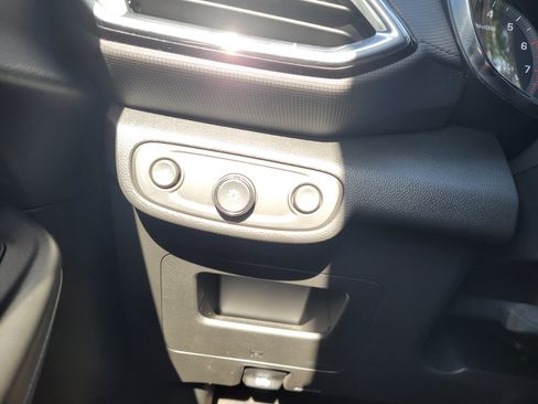 Certified 2023 Chevrolet TrailBlazer LT w/ Convenience Package FWD image 16