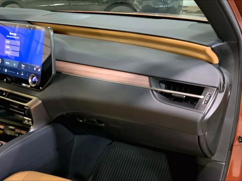 Certified 2025 Lexus RX 350 Premium image 18