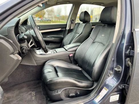 Used 2012 INFINITI G37 Journey w/ Premium Pkg image 10
