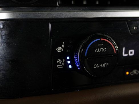 Certified 2023 Nissan Pathfinder Platinum image 23