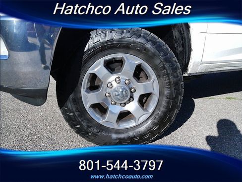 Used 2018 RAM 2500 Big Horn AWD/4WD image 9