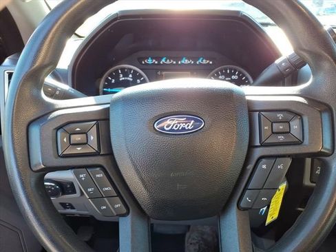 Certified 2018 Ford F250 XLT w/ XLT Premium Package image 22