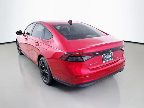 New 2026 Honda Accord SE image 5