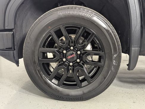 Used 2024 GMC Sierra 1500 Elevation w/ LPO, GMC Protection Package AWD/4WD image 9