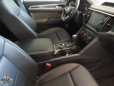 Certified 2023 Volkswagen Atlas Cross Sport SEL R-Line AWD/4WD image 27