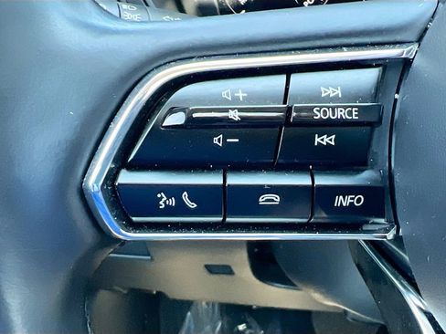 Used 2025 MAZDA CX-70 Plug-In Hybrid w/ Premium Pkg AWD/4WD image 12